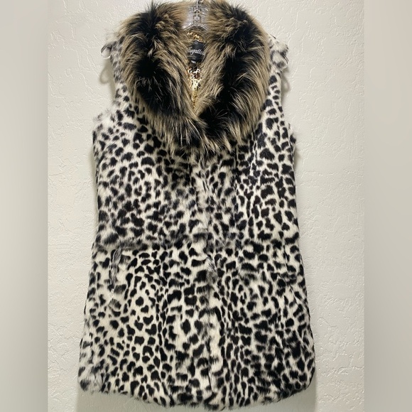 Bugatteli Medium Leopard Print Vest for woman . - Picture 2 of 8